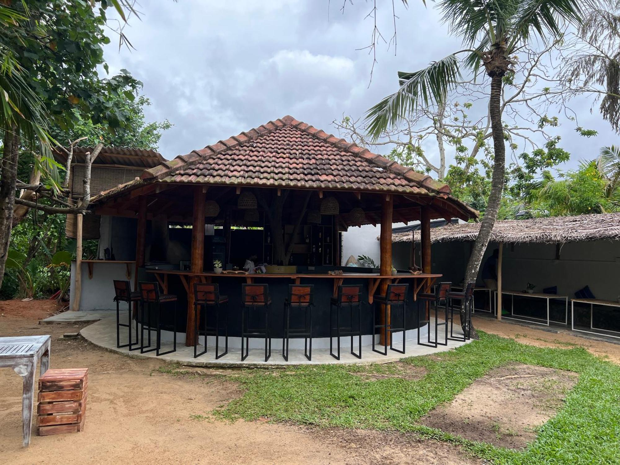 Pineapple Surf Ahangama Exterior foto